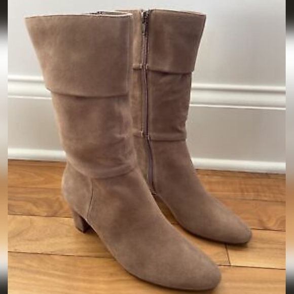 Vaneli Suede Taupe Delsie Boots 8M - Picture 4 of 5